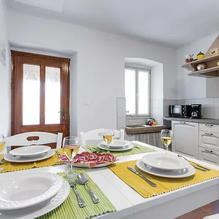 Cozy In With House A Panoramic View Holiday home Pazin