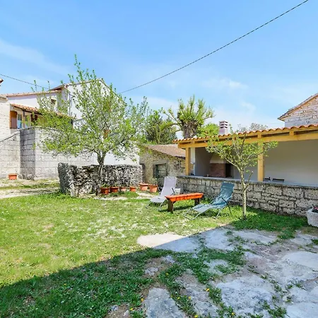 One-bedroom In Pazin